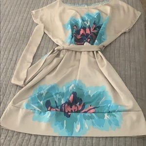 ❤️SOLD❤️ Satin floral print sheath summer mini